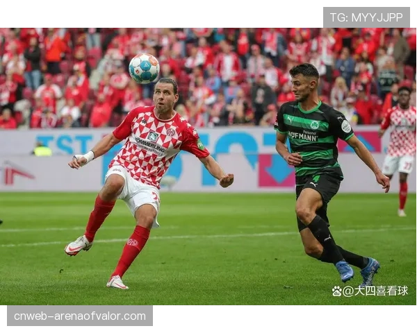 德甲第26轮：斯图加特半场2-0领先美因茨，弗里希与昂达夫各入一球